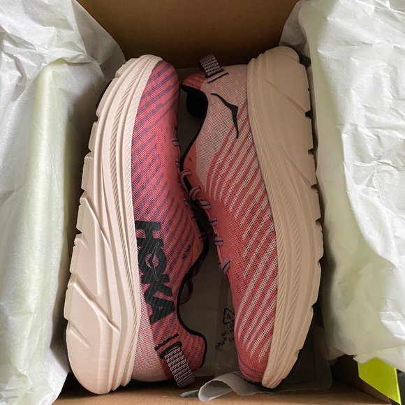 Hoka One One Pink BRAND NEW - Picture 10 of 10